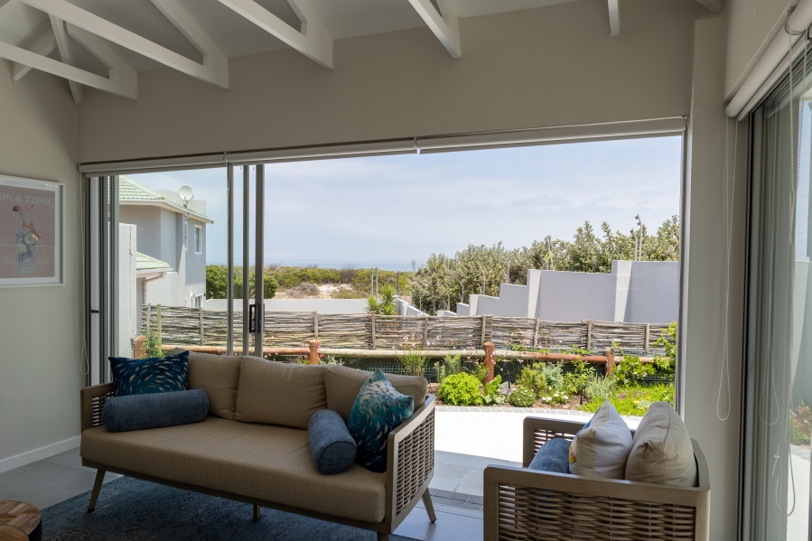 To Let 3 Bedroom Property for Rent in Big Bay Western Cape